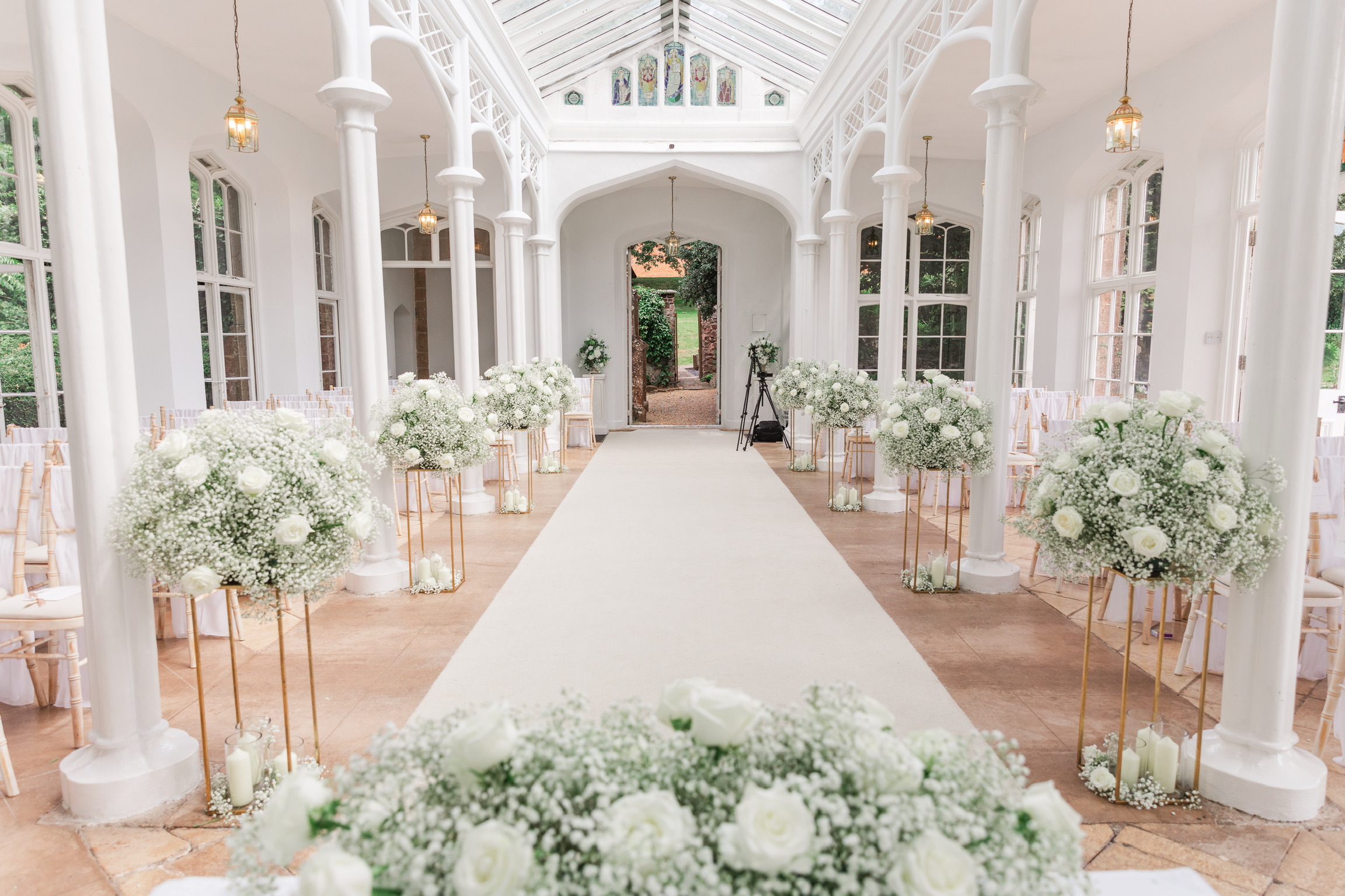 SOPHIE & JORDANS WEDDING DAY