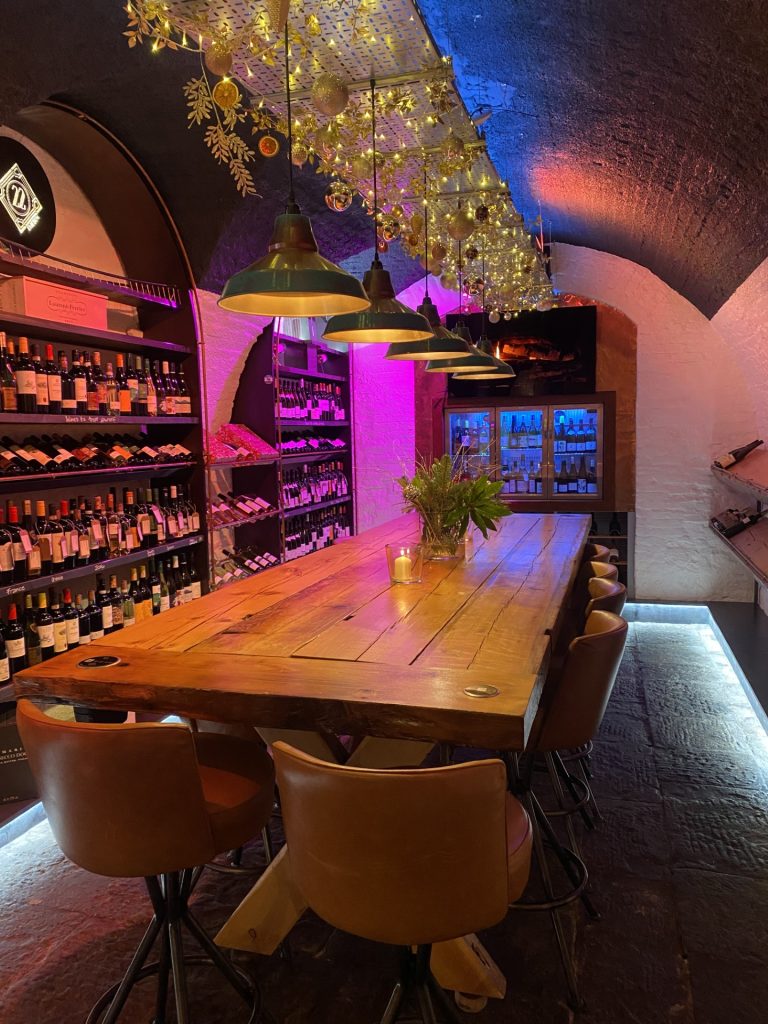 Elegant Bar 22 Clifton space used for floristry workshops and flower arranging classes