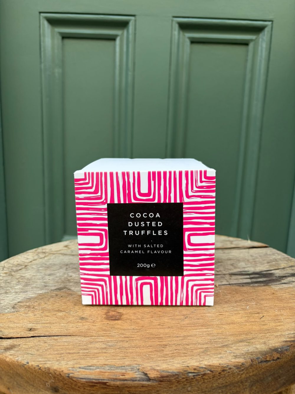 Cocoa-Dusted Salted Caramel Truffles 200g